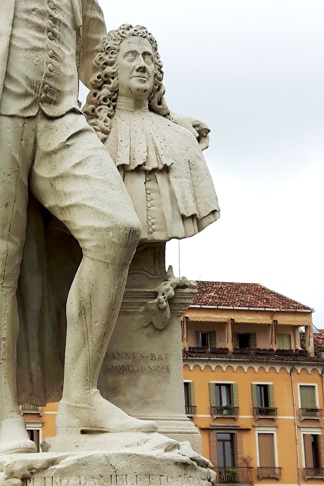 Pietro Danieletti's monument (2016), Padua (2).jpg